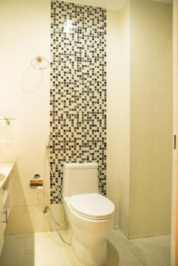 Nb Grand Hotel Hulhumale Exterior photo