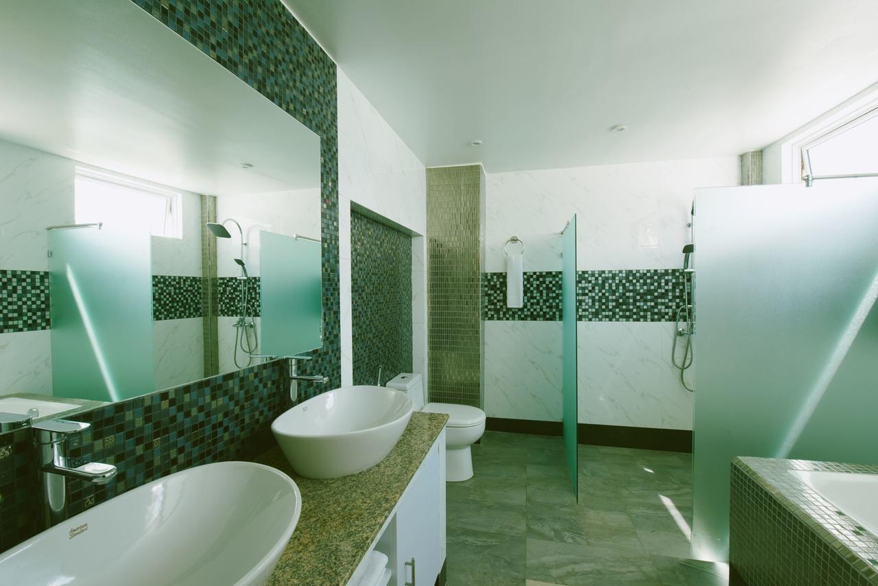 Nb Grand Hotel Hulhumale Exterior photo