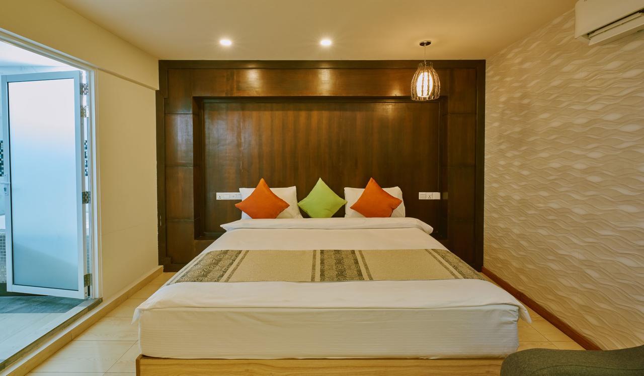 Nb Grand Hotel Hulhumale Exterior photo