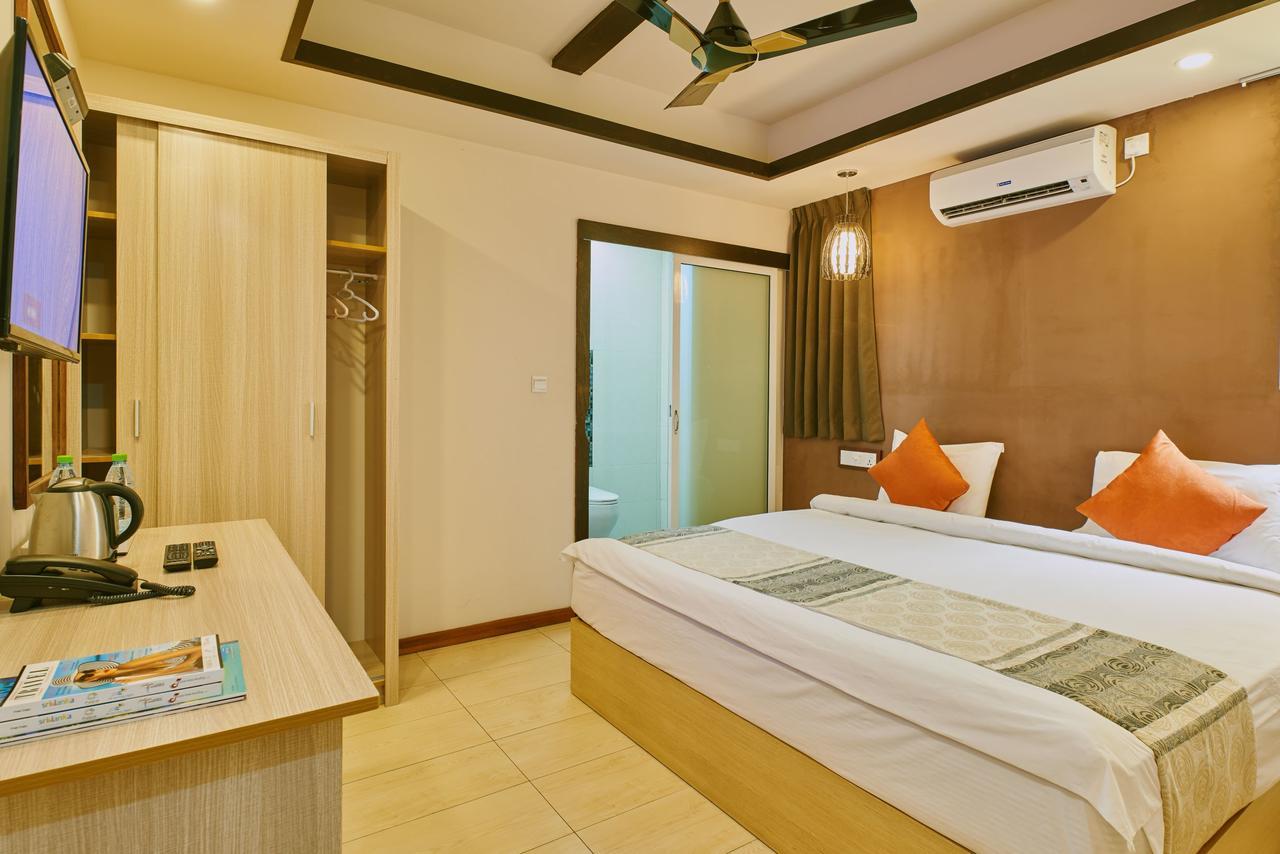 Nb Grand Hotel Hulhumale Exterior photo